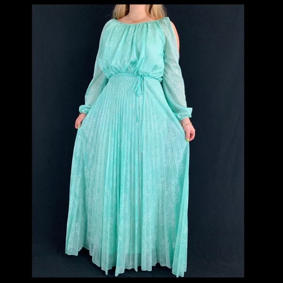 accordion maxi dress